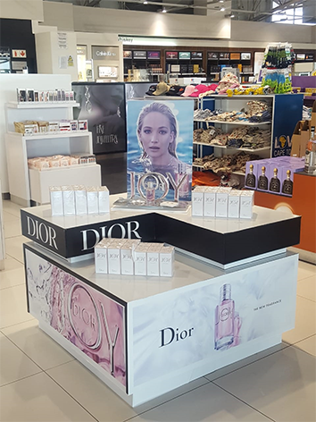 signage-display-2